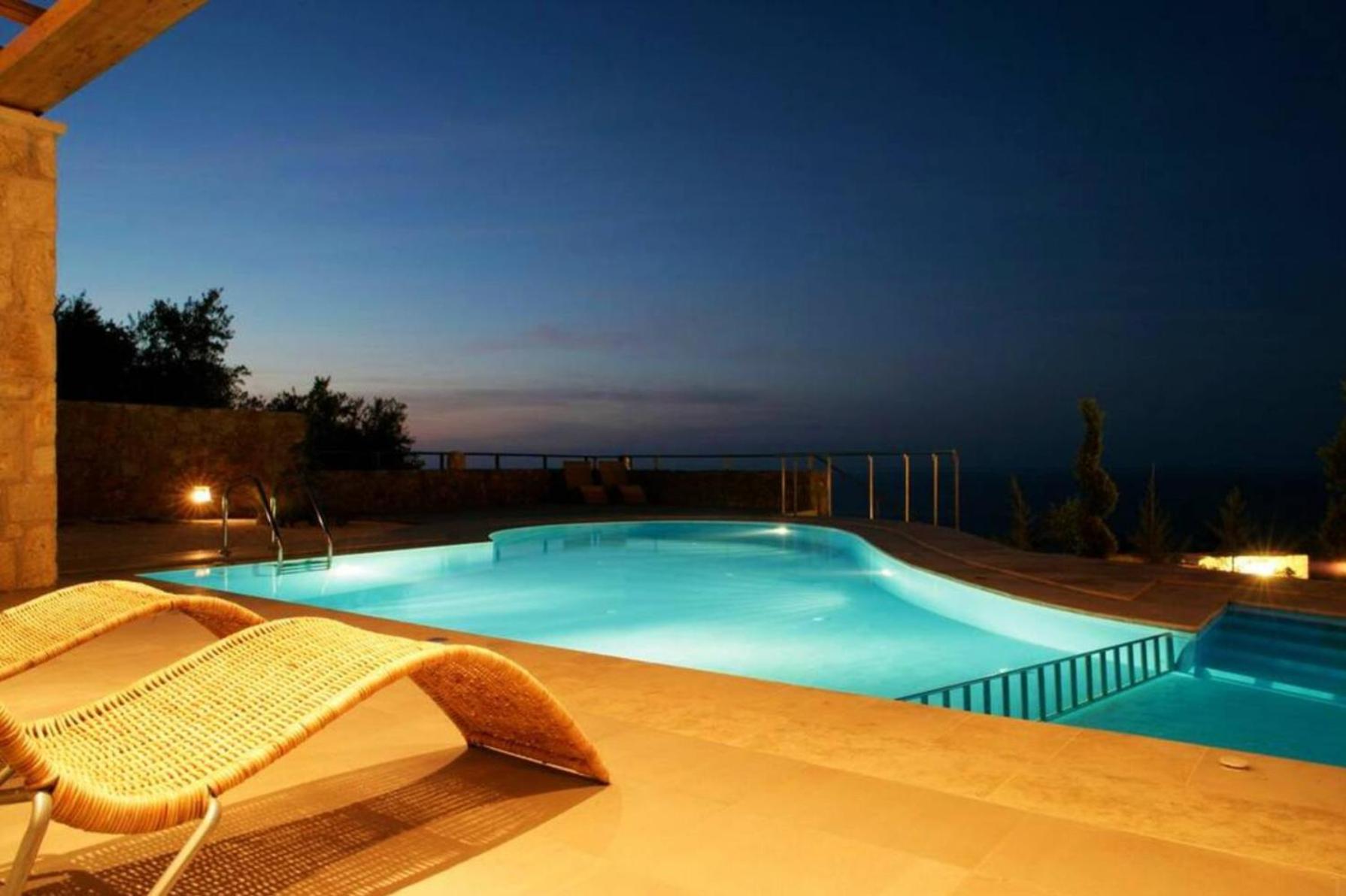 Thomais Resort: 2 Stone Villas With A Private Swimming Pool Agia Pelagia  Bagian luar foto